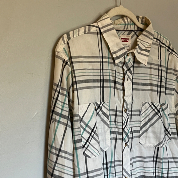 Levi's Men's Modern Plaid Shirt XL - Picture 3 of 9